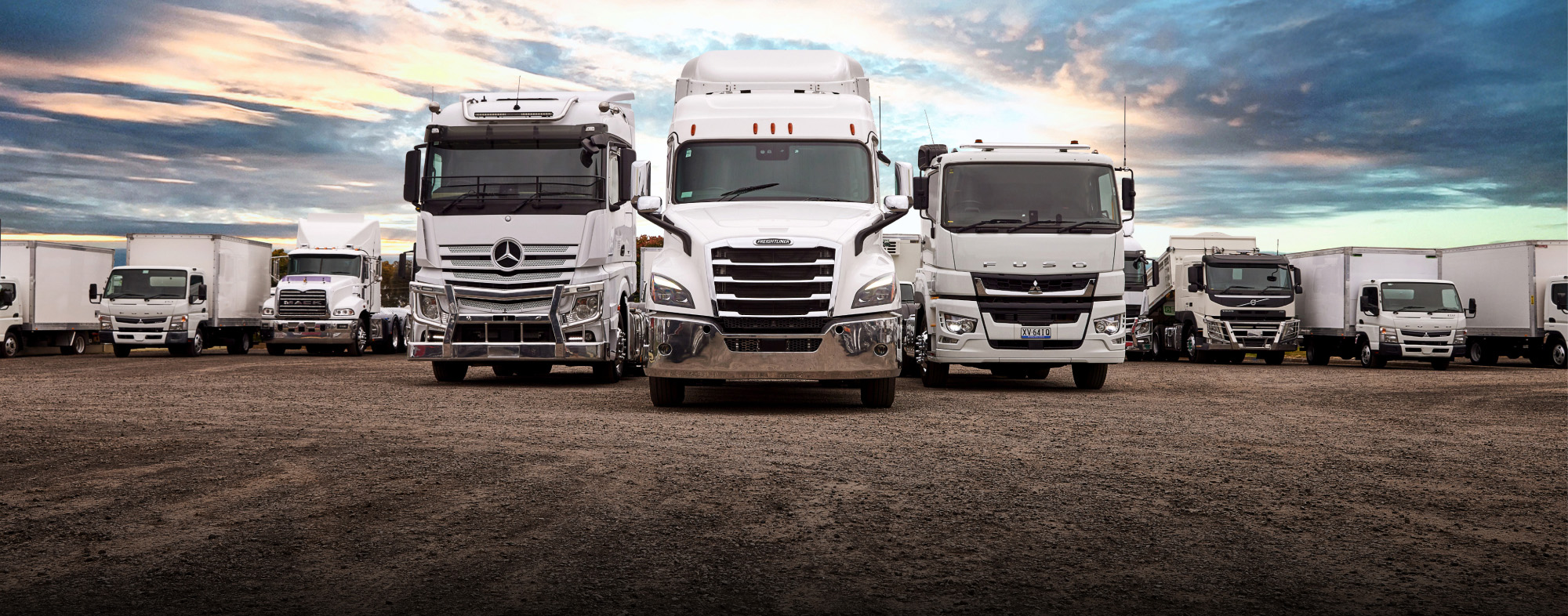 DAI052_SelecTrucks EOY Celebration Sale_Website Banner_2000x786_FA.jpg